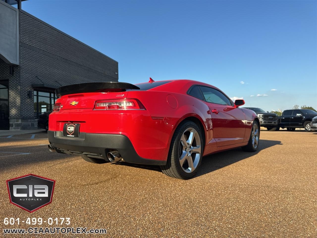 2015 Chevrolet Camaro 2dr Cpe SS w/2SS