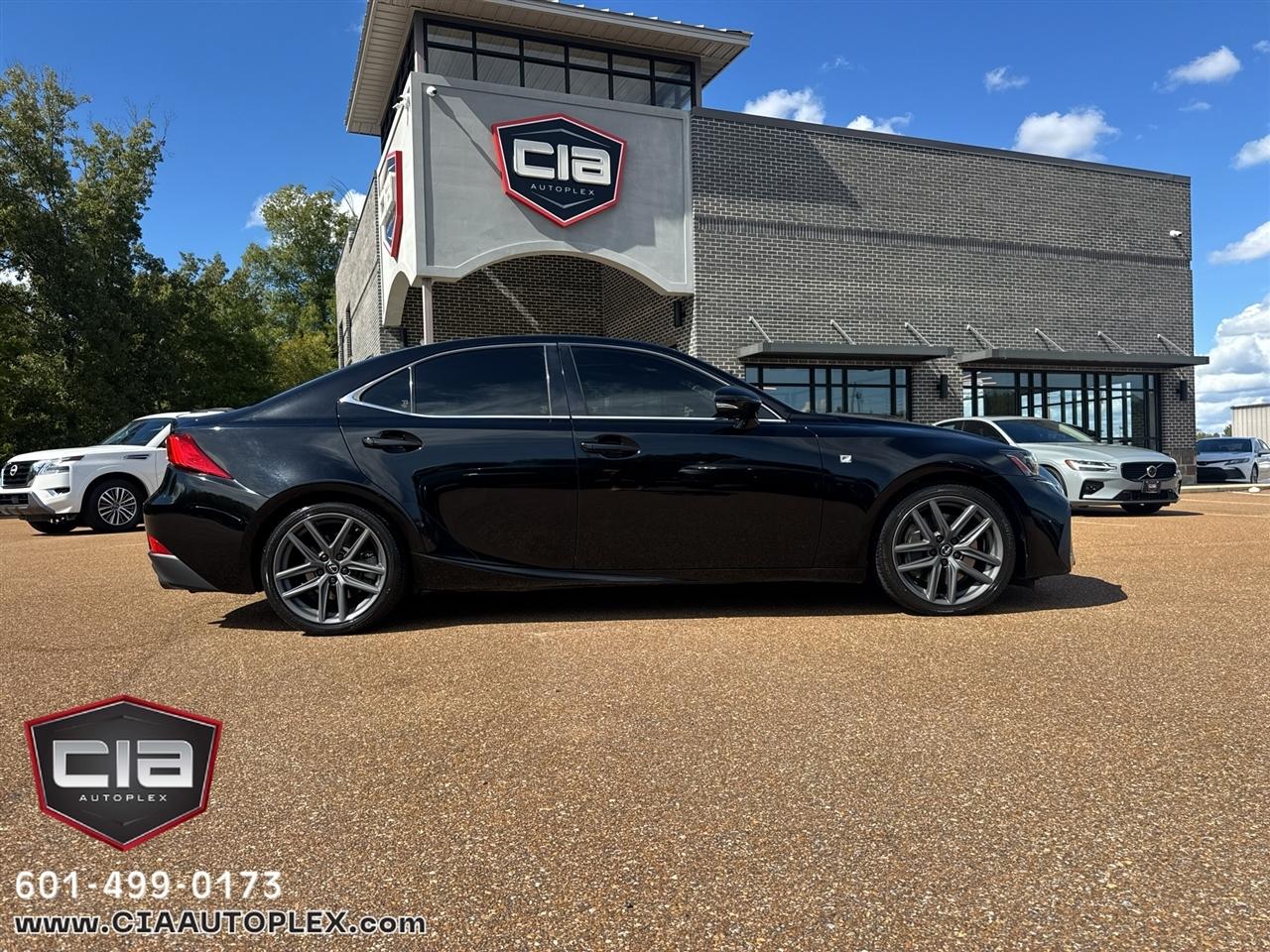 Lexus IS IS 300 F Sport RWD 2020