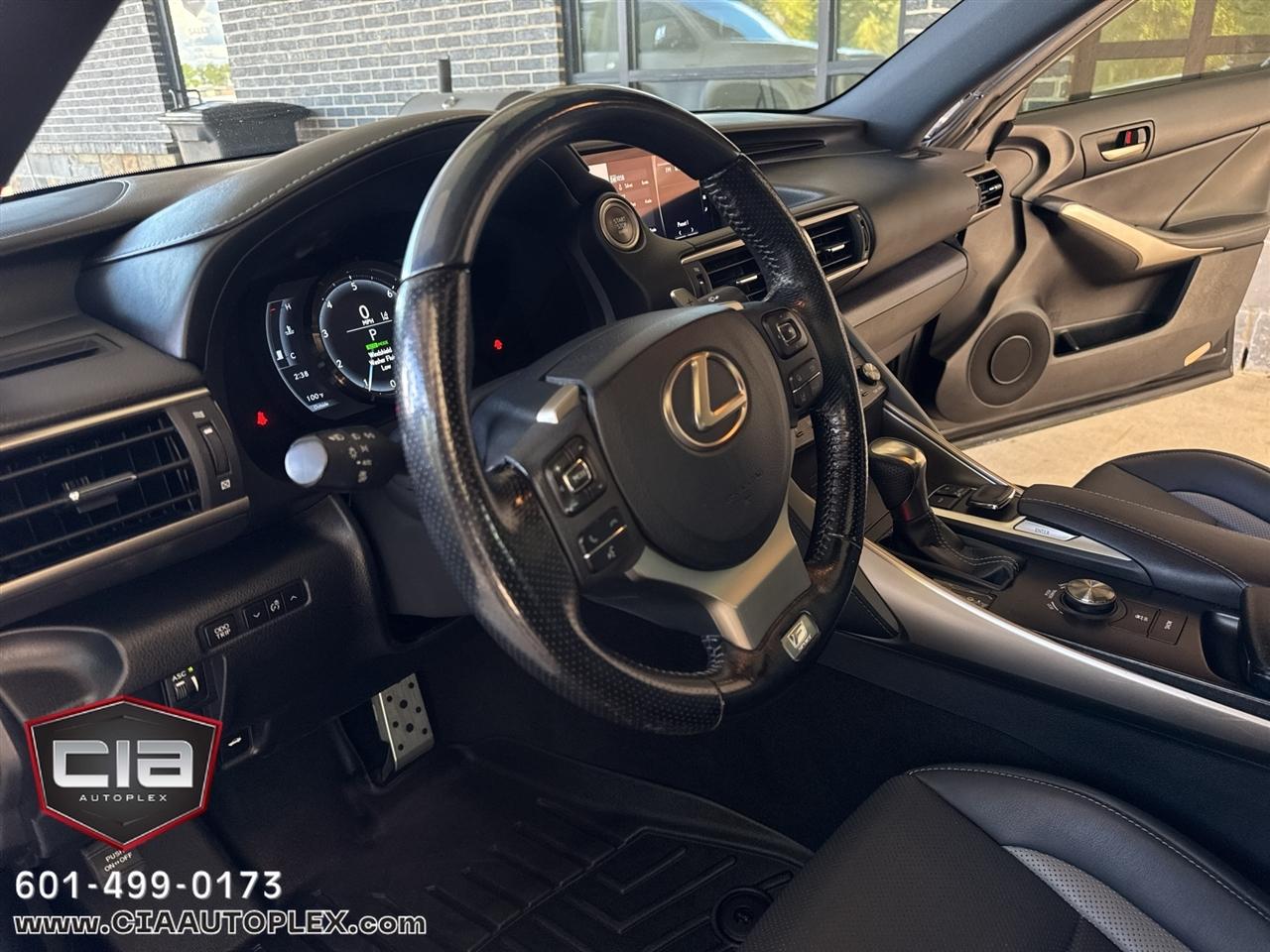 Lexus IS IS 300 F Sport RWD 2020