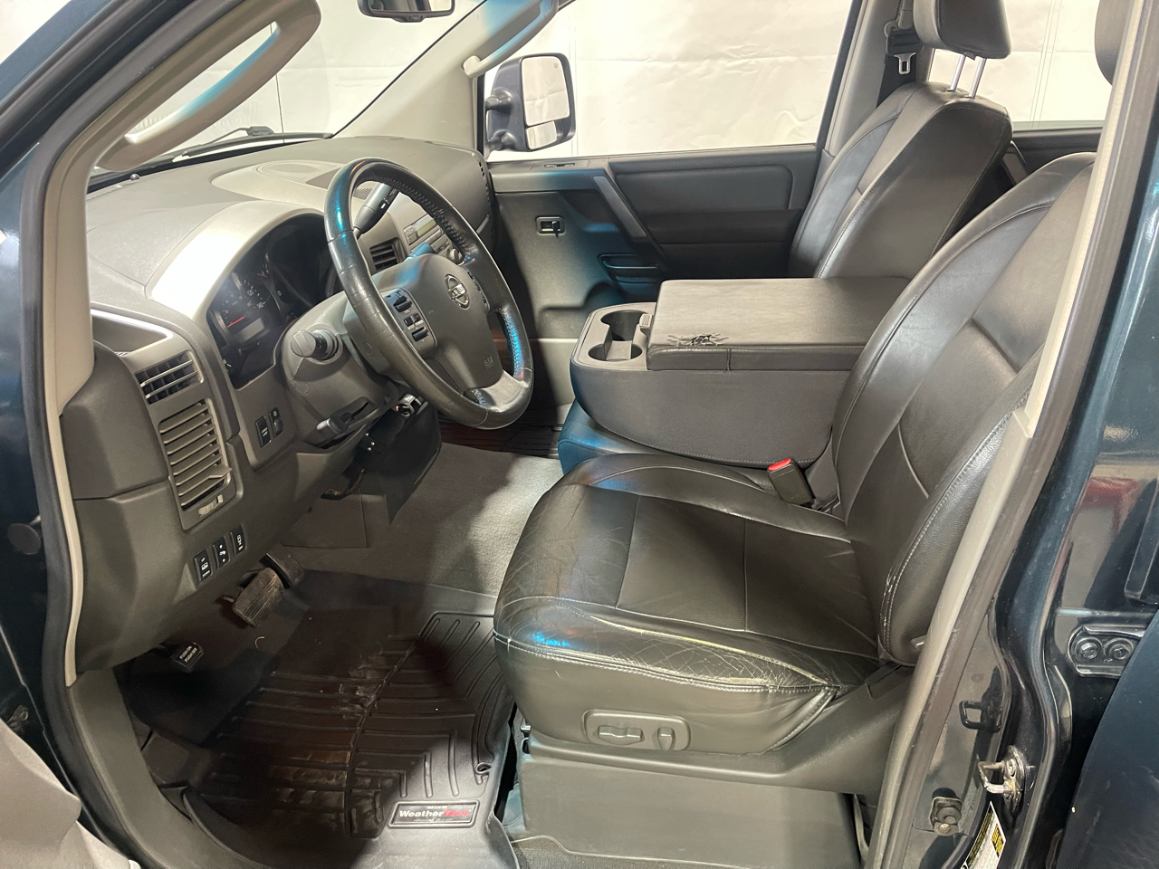 Nissan Titan LE Crew Cab 4WD 2006 Nissan Titan LE Crew Cab 4WD 2006
