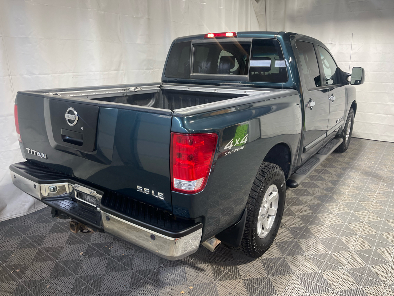 Nissan Titan LE Crew Cab 4WD 2006 Nissan Titan LE Crew Cab 4WD 2006