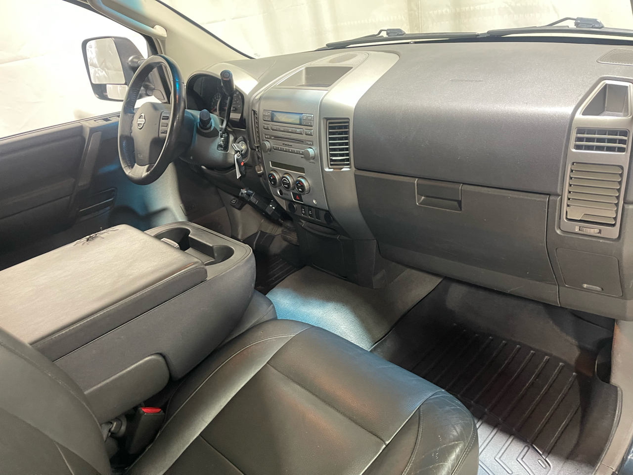 Nissan Titan LE Crew Cab 4WD 2006 Nissan Titan LE Crew Cab 4WD 2006
