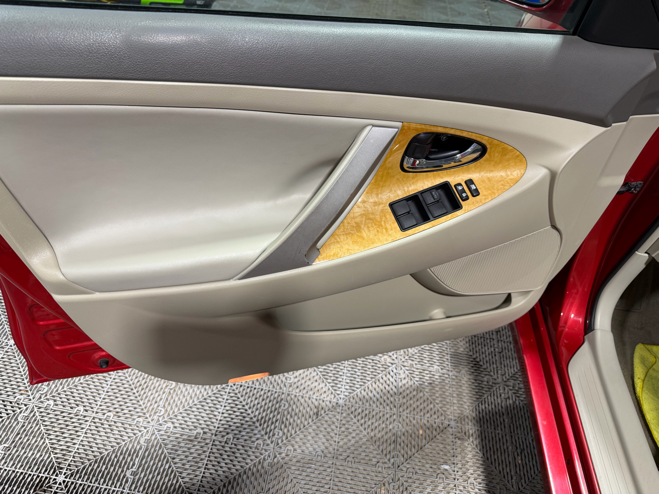 Toyota Camry 4dr Sdn V6 Auto XLE (Natl) 2007