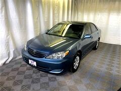 2002 Toyota Camry  2002 Toyota Camry