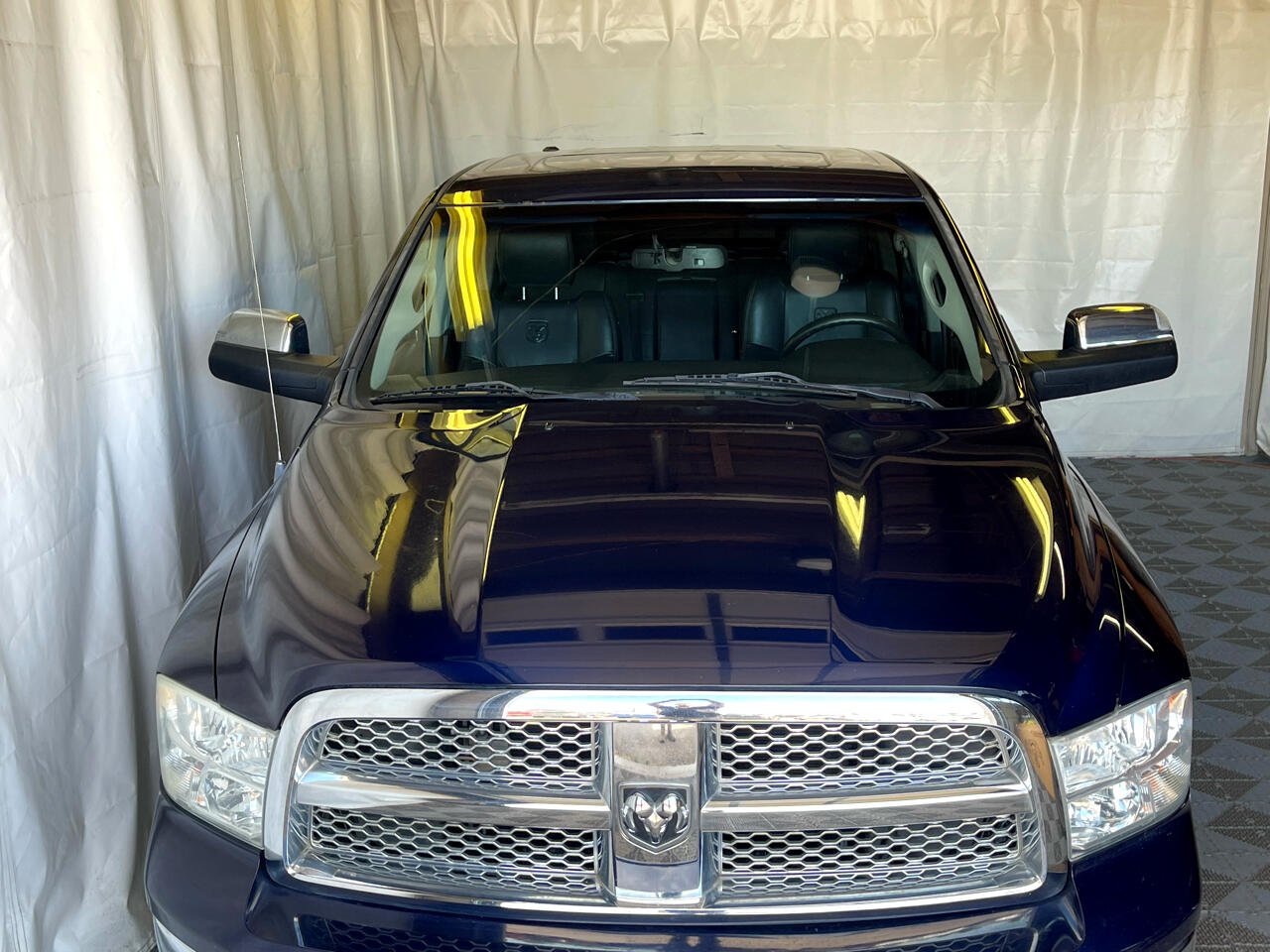 2012 Ram 1500 Laramie photo 3