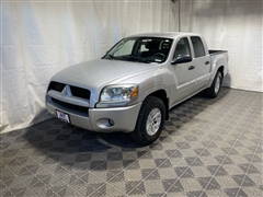 2006 Mitsubishi Raider 