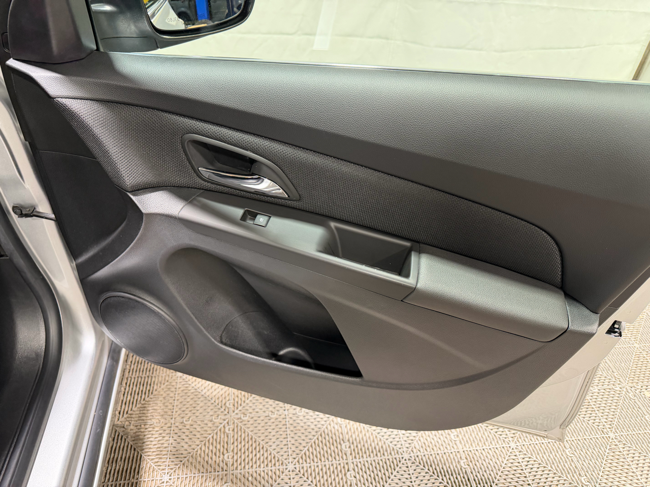 Chevrolet Cruze 4dr Sdn LT w/1LT 2012 Chevrolet Cruze 4dr Sdn LT w/1LT 2012