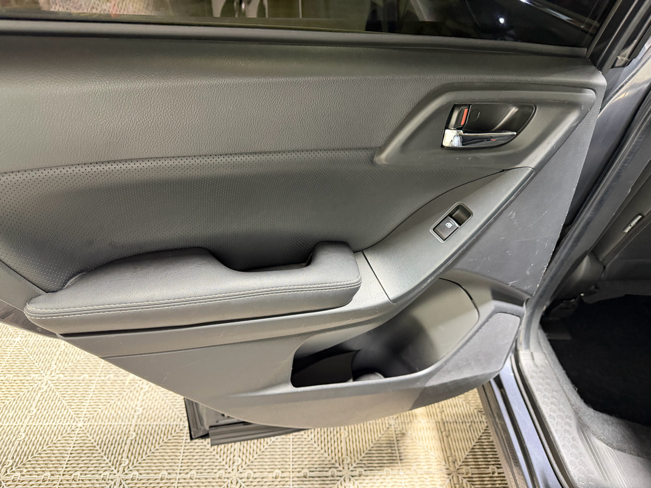 Subaru Forester 4dr Auto 2.0XT Premium 2014 Subaru Forester 4dr Auto 2.0XT Premium 2014