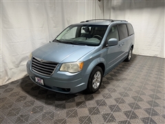 2009 Chrysler Town & Country 