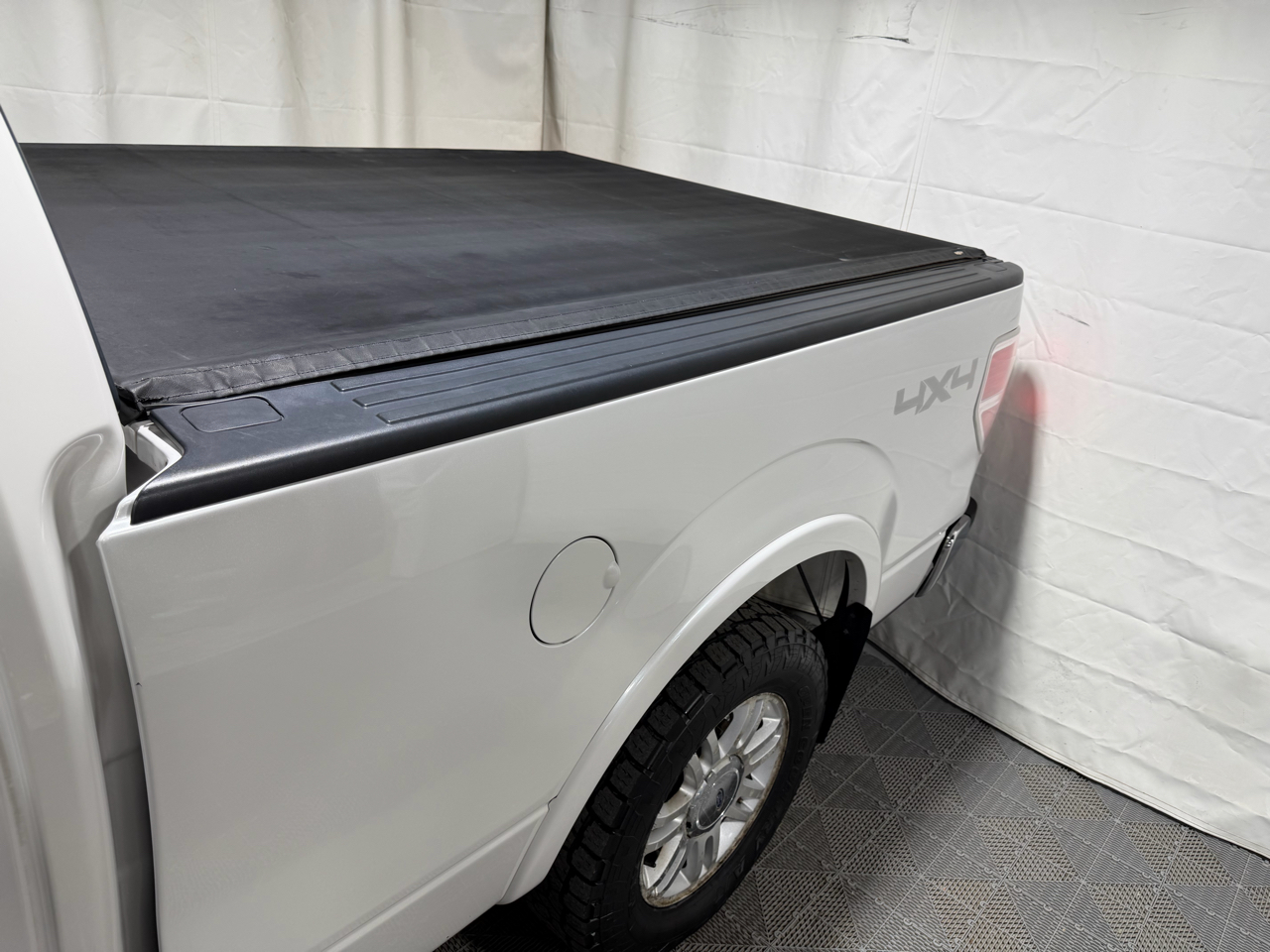 Ford F-150 4WD SuperCrew 157" Lariat 2010