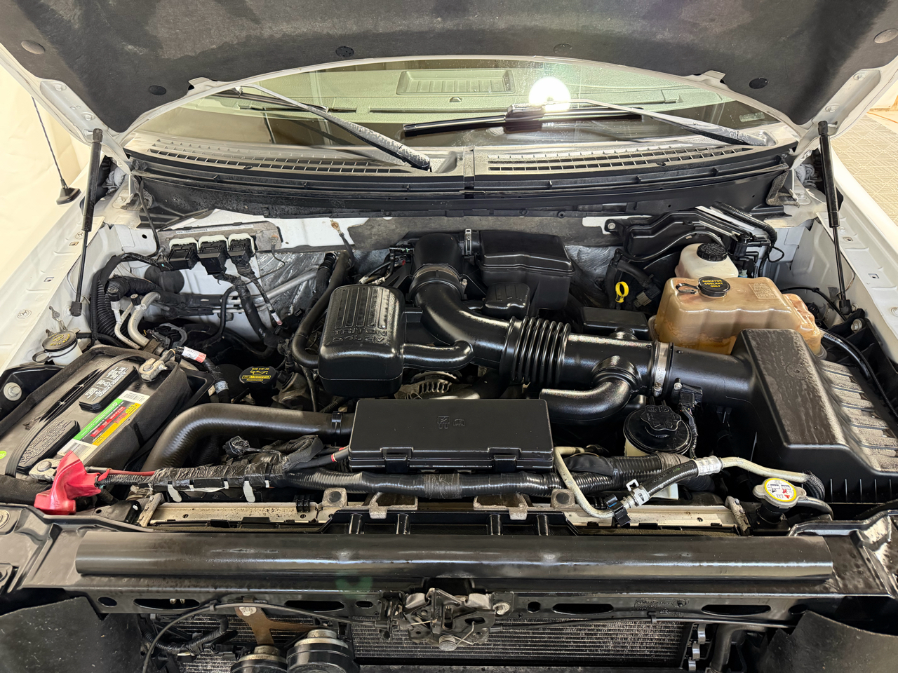 Ford F-150 4WD SuperCrew 157" Lariat 2010