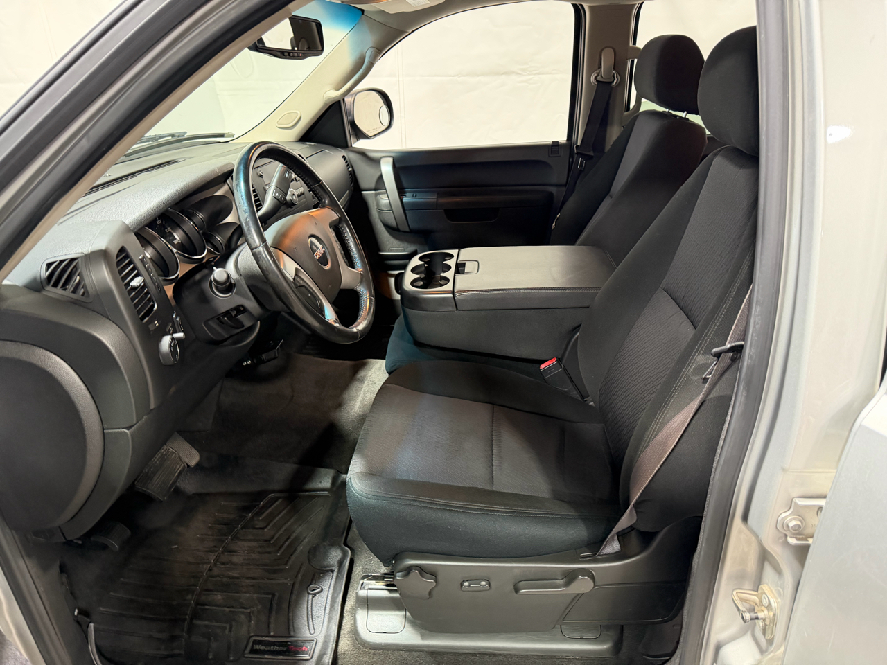 GMC Sierra 1500 4WD Crew Cab 143.5" SLE 2011