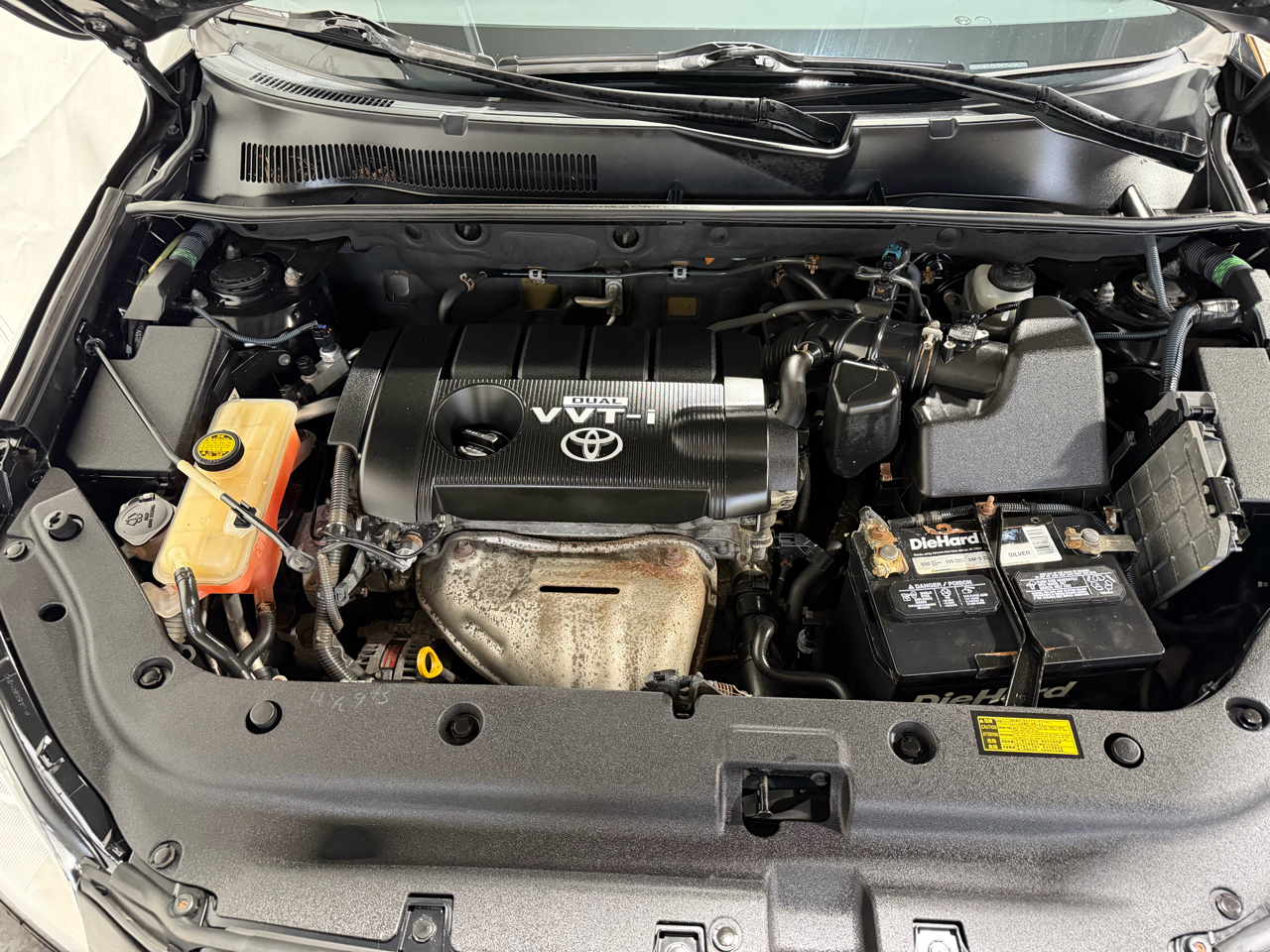 Toyota RAV4 4WD 4dr 4-cyl 4-Spd AT (Natl) 2010