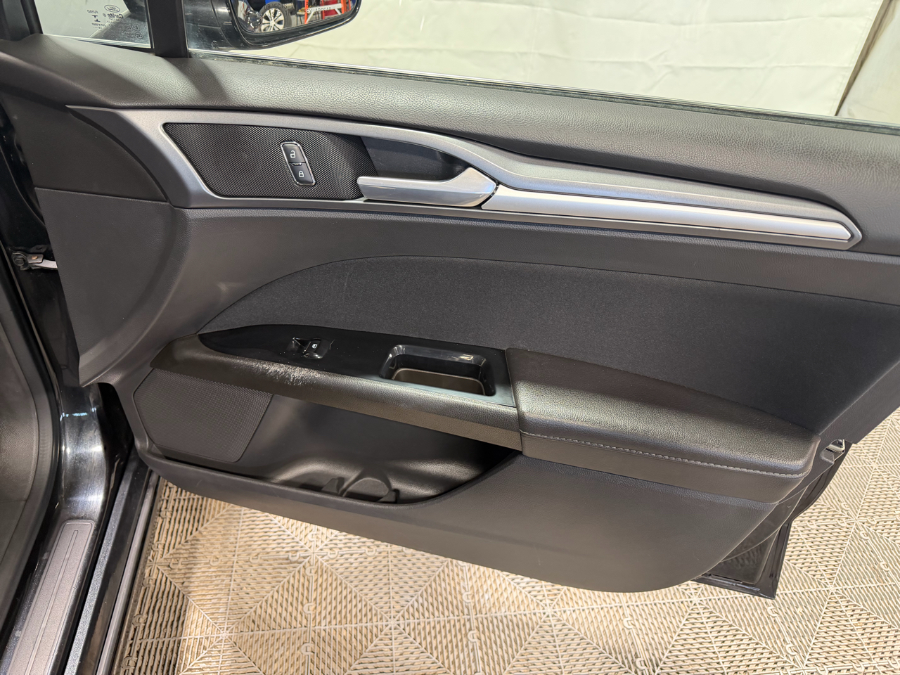 Ford Fusion 4dr Sdn SE FWD 2015