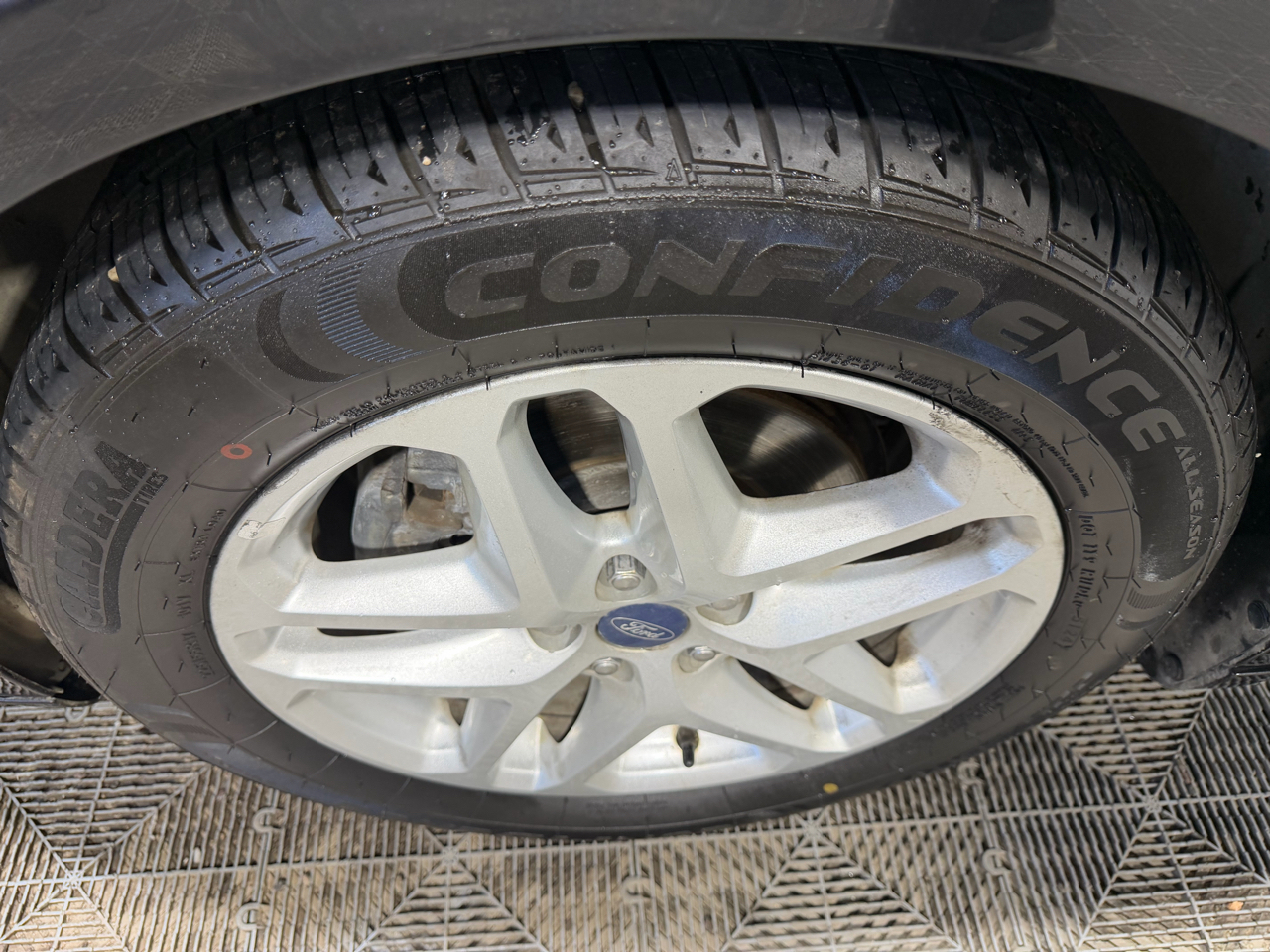 Ford Fusion 4dr Sdn SE FWD 2015