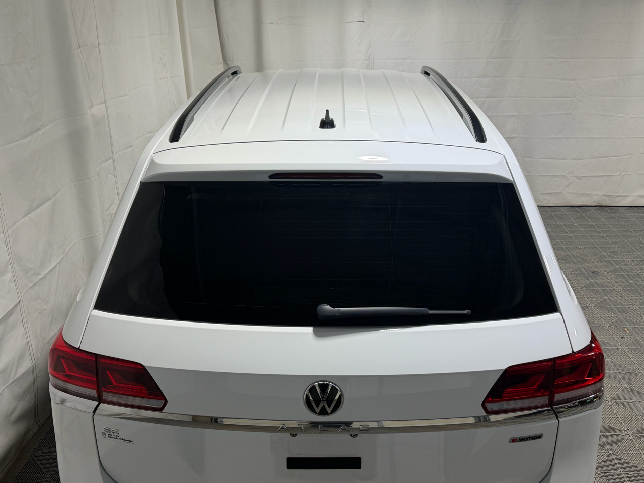 Volkswagen Atlas 2.0T SE w/Technology 4MOTION 2022