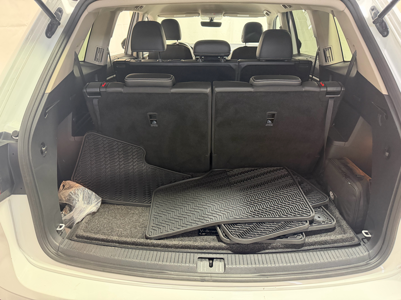 Volkswagen Atlas 2.0T SE w/Technology 4MOTION 2022