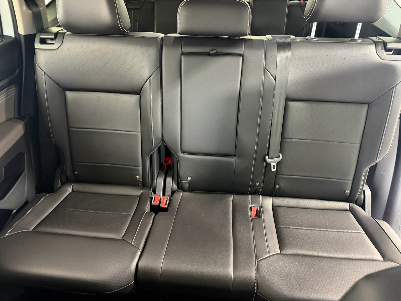 Volkswagen Atlas 2.0T SE w/Technology 4MOTION 2022