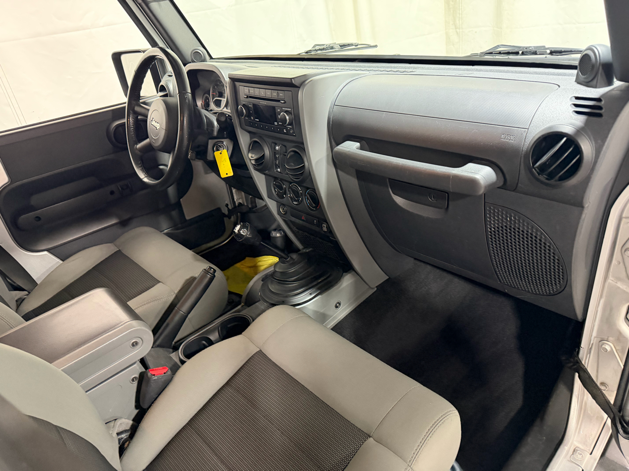 Jeep Wrangler Unlimited 4WD 4dr Sport 2010