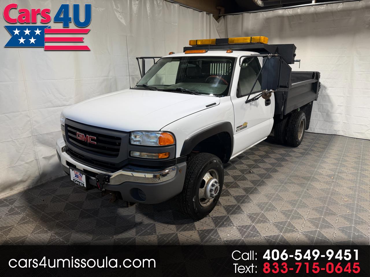 2004 GMC Sierra 3500 Reg Cab 137.0" WB, 60.4" CA 4WD WT