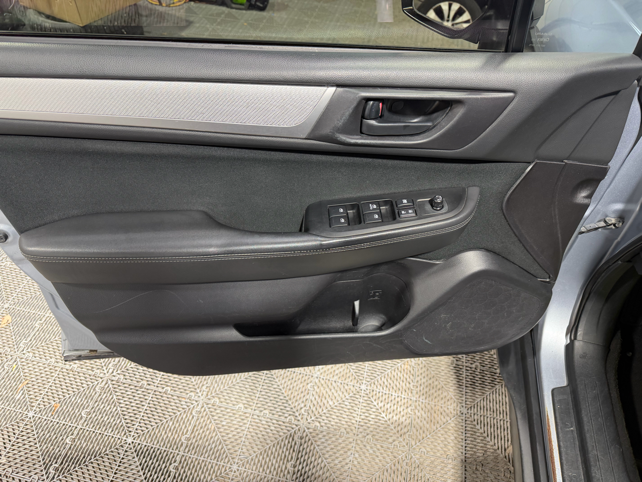 Subaru Outback 2.5i 2017