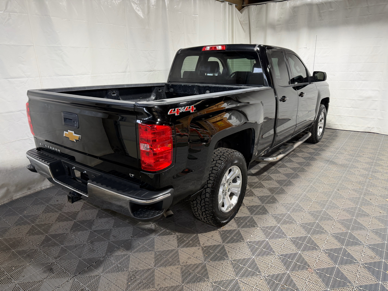 Chevrolet Silverado 1500 4WD Double Cab 143.5" LT w/1LT 2017