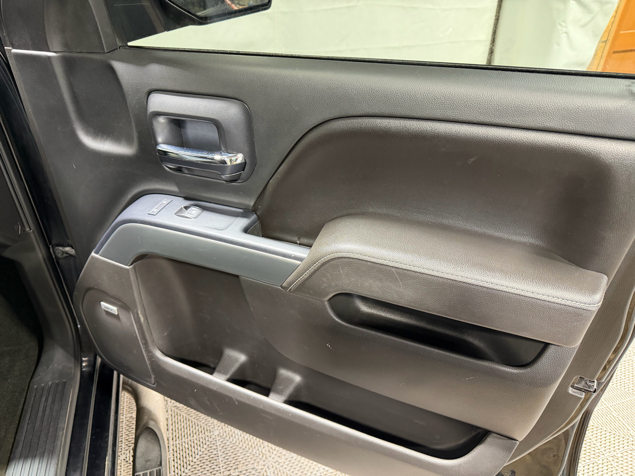 Chevrolet Silverado 1500 4WD Double Cab 143.5" LT w/1LT 2017