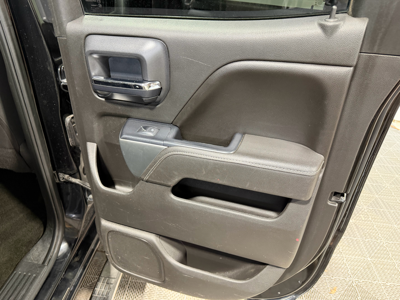 Chevrolet Silverado 1500 4WD Double Cab 143.5" LT w/1LT 2017