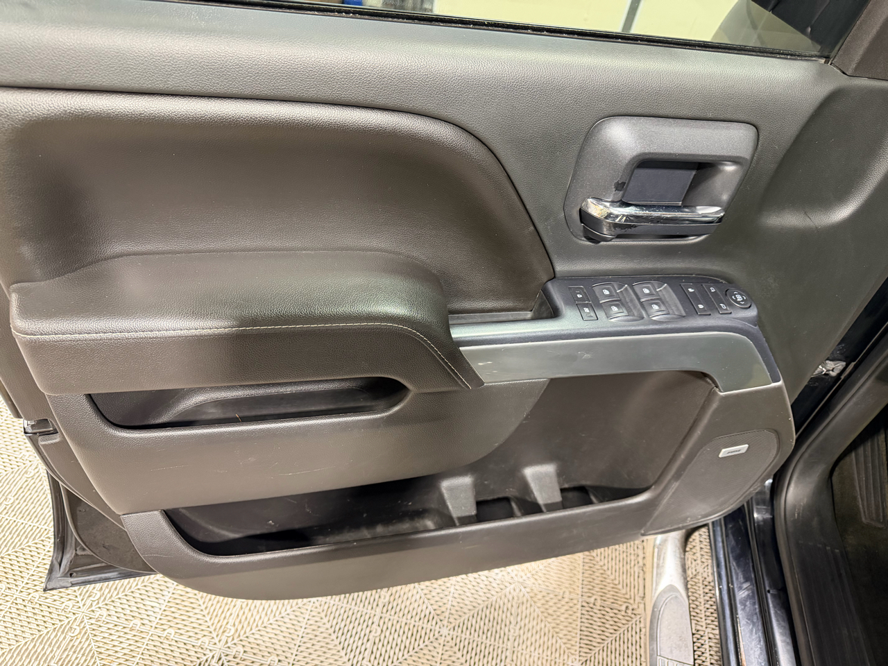 Chevrolet Silverado 1500 4WD Double Cab 143.5" LT w/1LT 2017