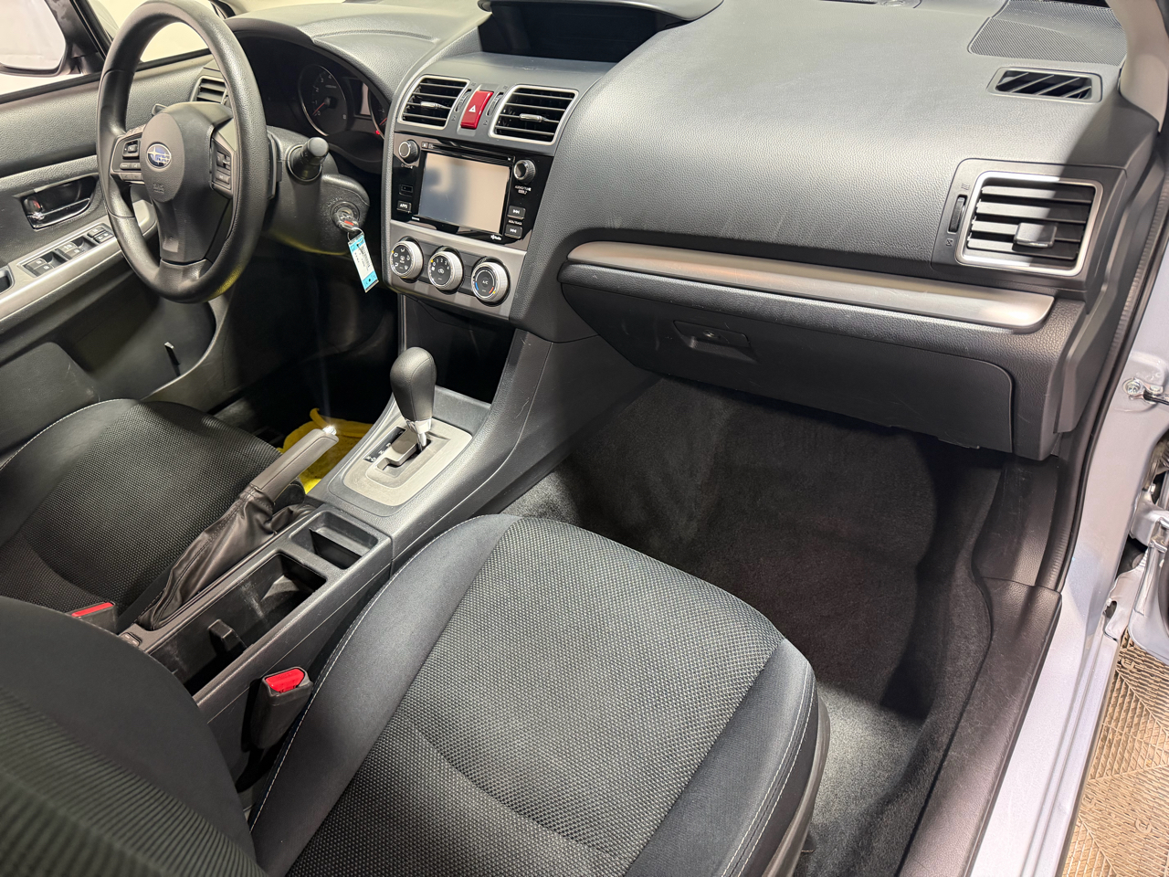 Subaru XV Crosstrek 5dr CVT 2.0i Premium 2015