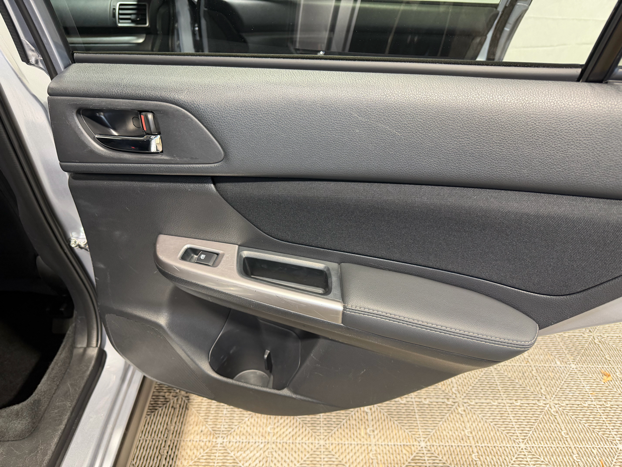 Subaru XV Crosstrek 5dr CVT 2.0i Premium 2015