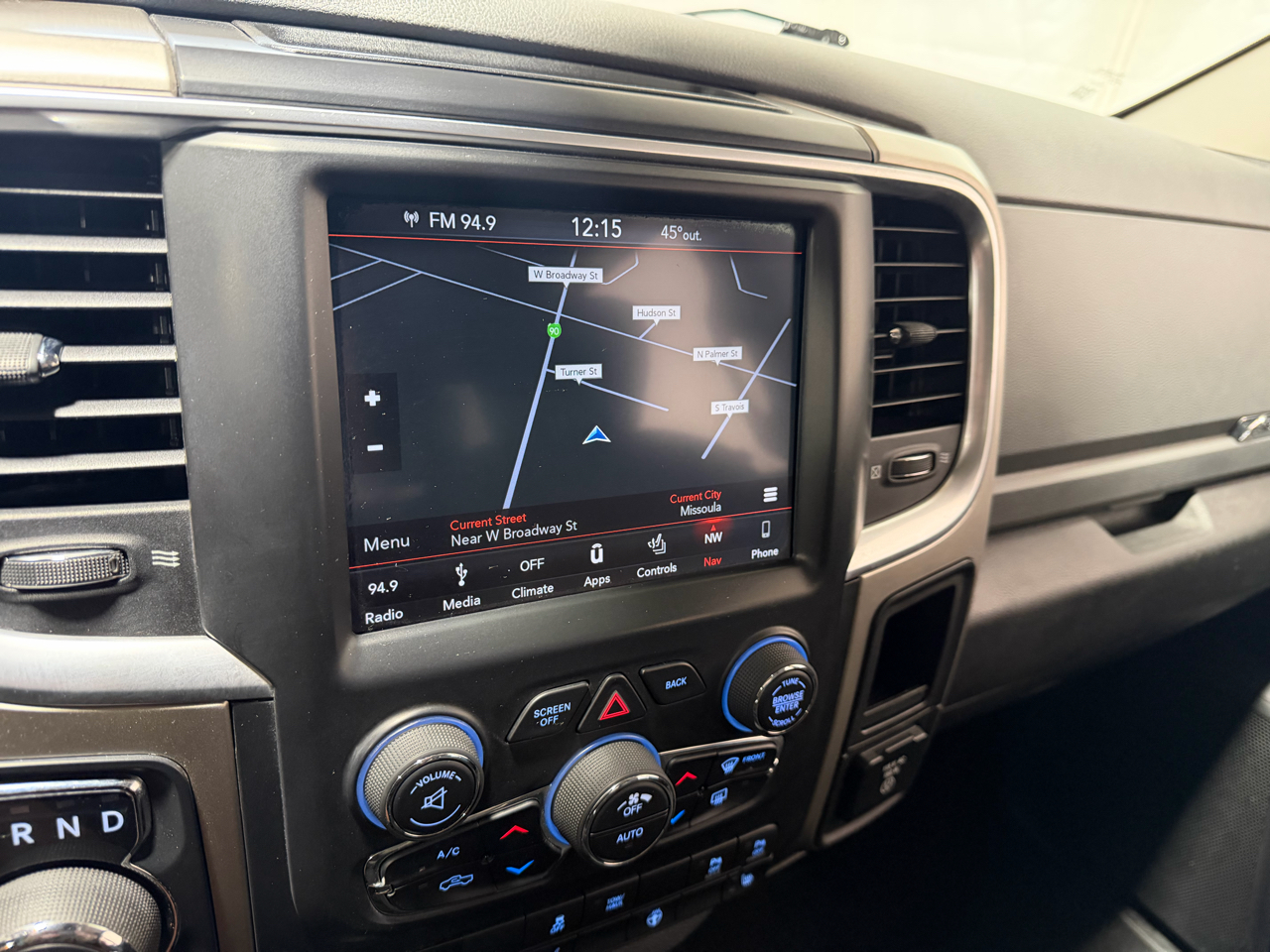 RAM 1500 Big Horn 4x4 Crew Cab 5'7" Box 2018