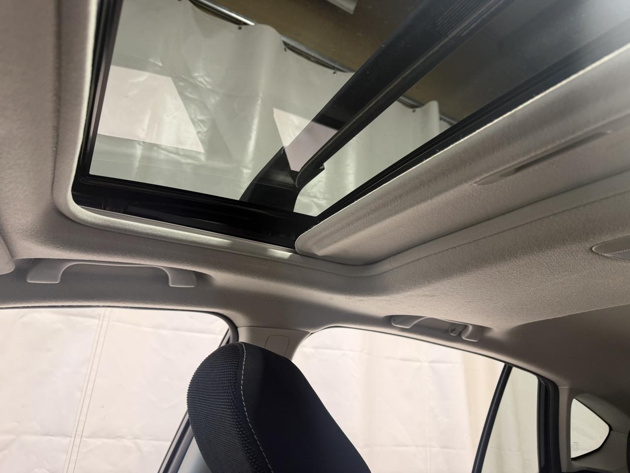 Subaru XV Crosstrek 5dr CVT 2.0i Premium 2015