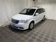 2014 Chrysler Town & Country 