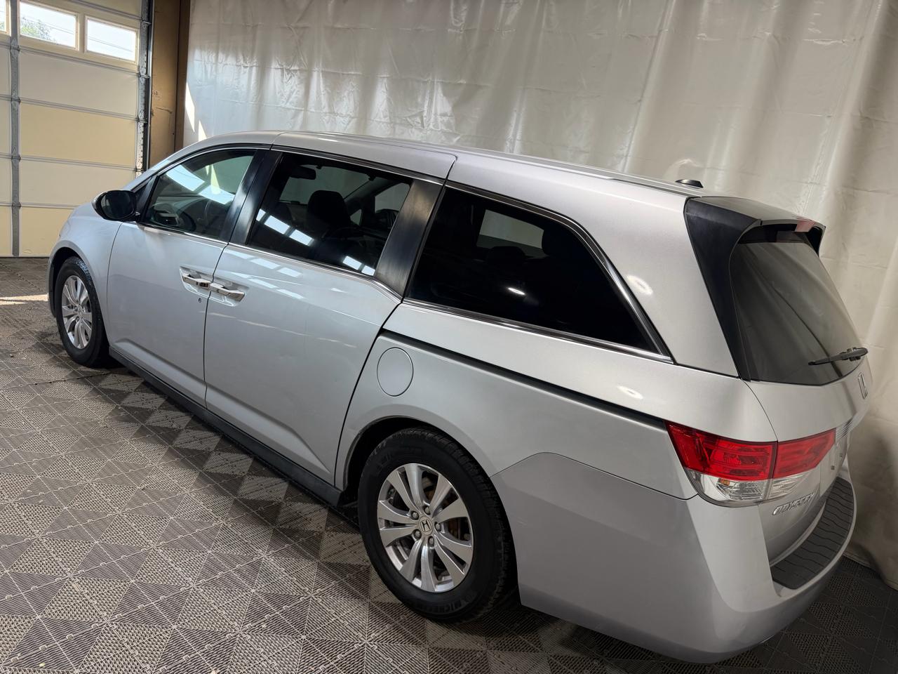 Honda Odyssey 5dr EX-L 2015