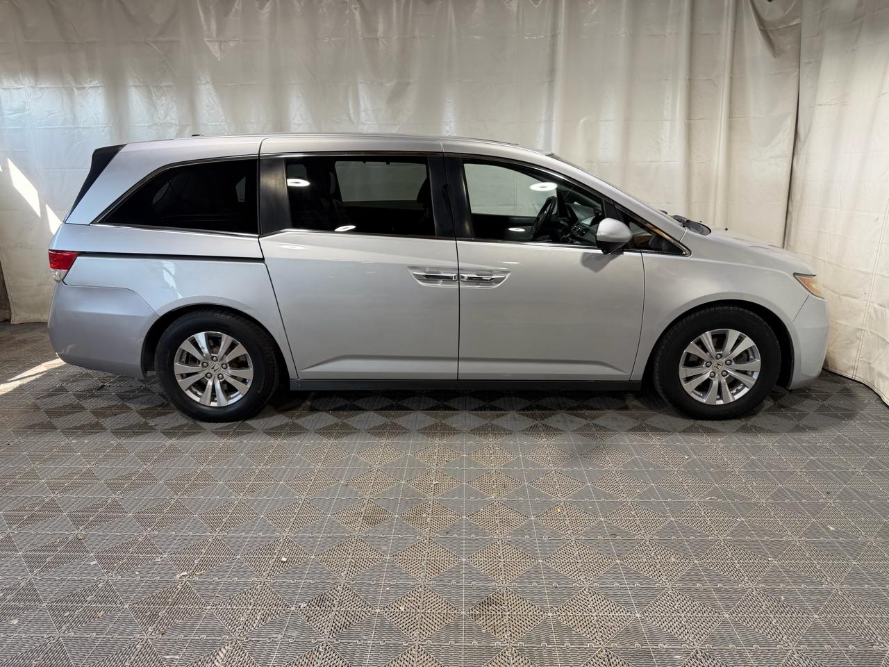 Honda Odyssey 5dr EX-L 2015