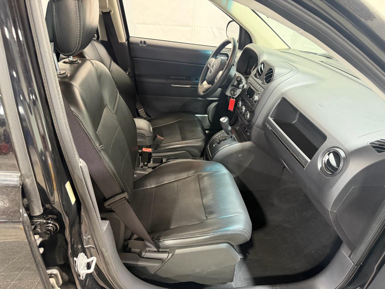 Jeep Compass 4WD 4dr Limited 2012