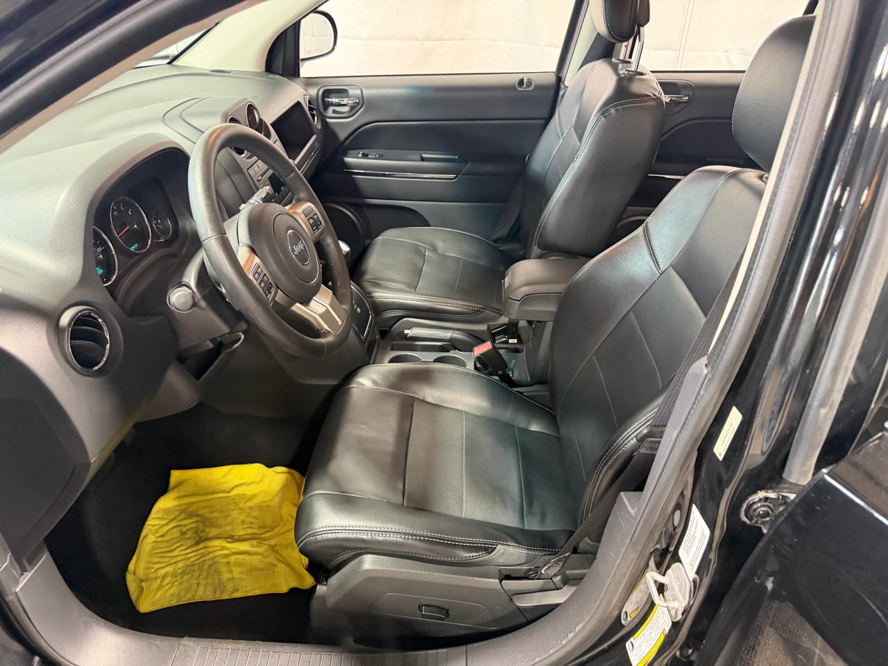 Jeep Compass 4WD 4dr Limited 2012