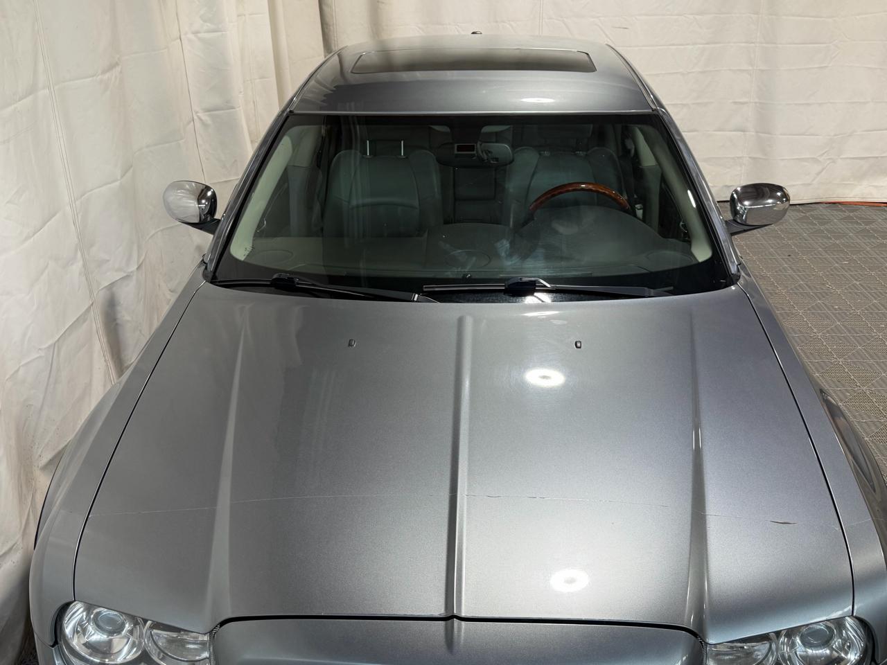 Chrysler 300 4dr Sdn 300C AWD 2006