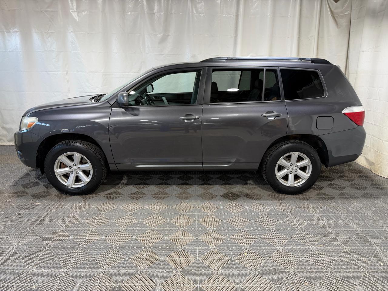 Toyota Highlander 4WD 4dr V6 SE (Natl) 2010