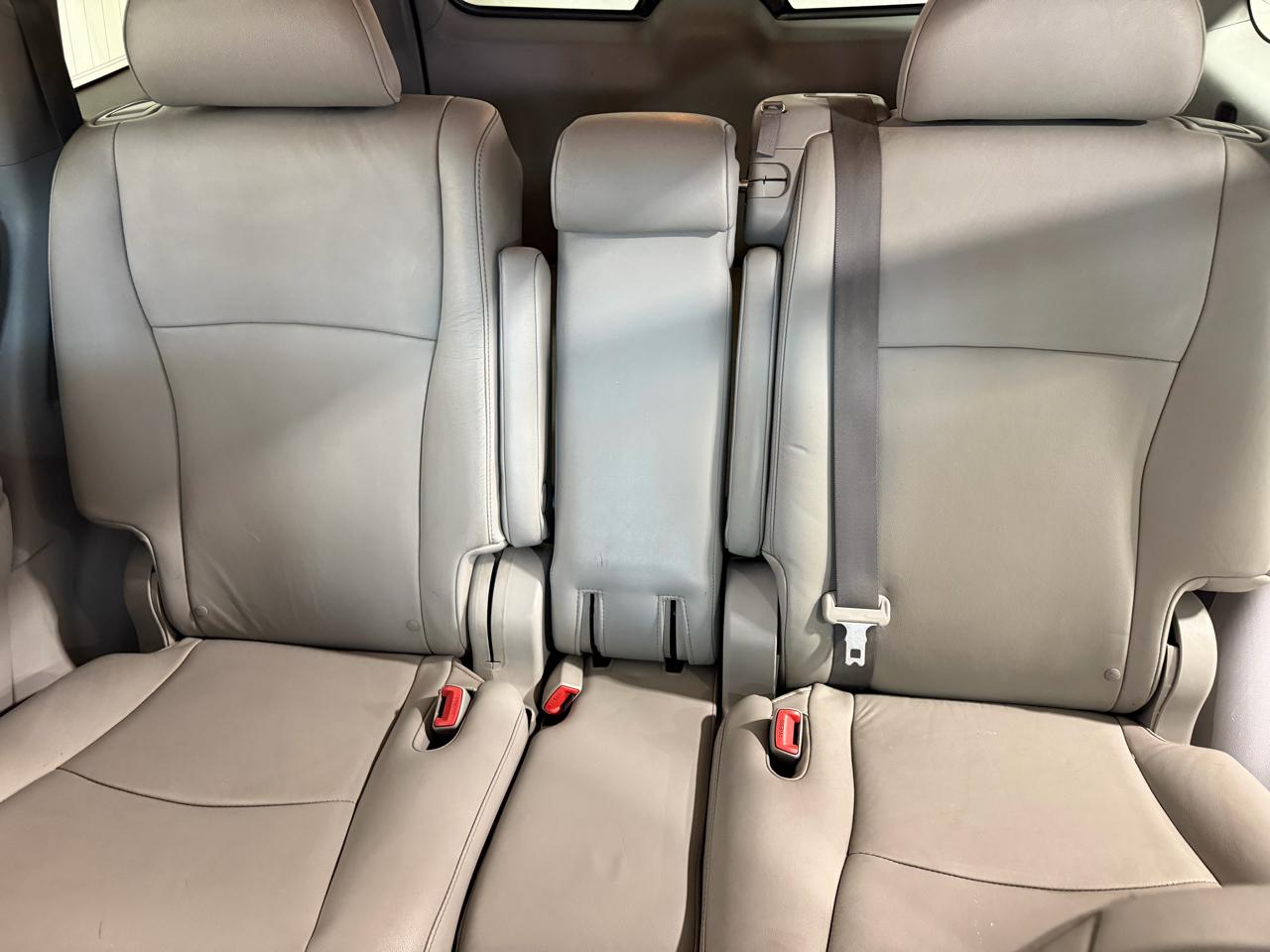 Toyota Highlander 4WD 4dr V6 SE (Natl) 2010