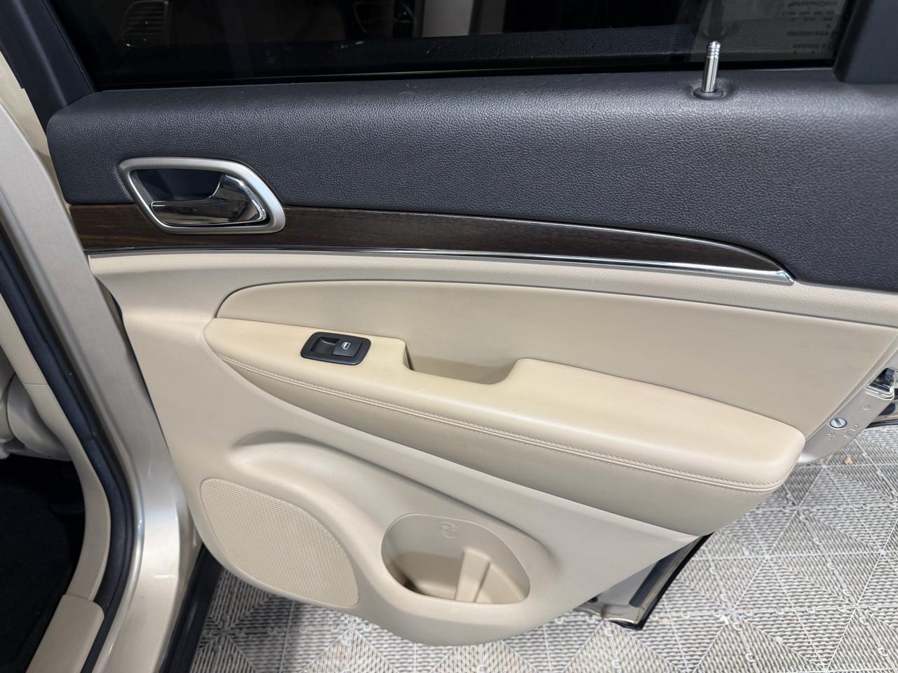 Jeep Grand Cherokee 4WD 4dr Limited 2014