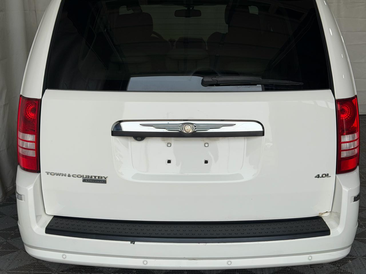Chrysler Town & Country 4dr Wgn Limited 2008