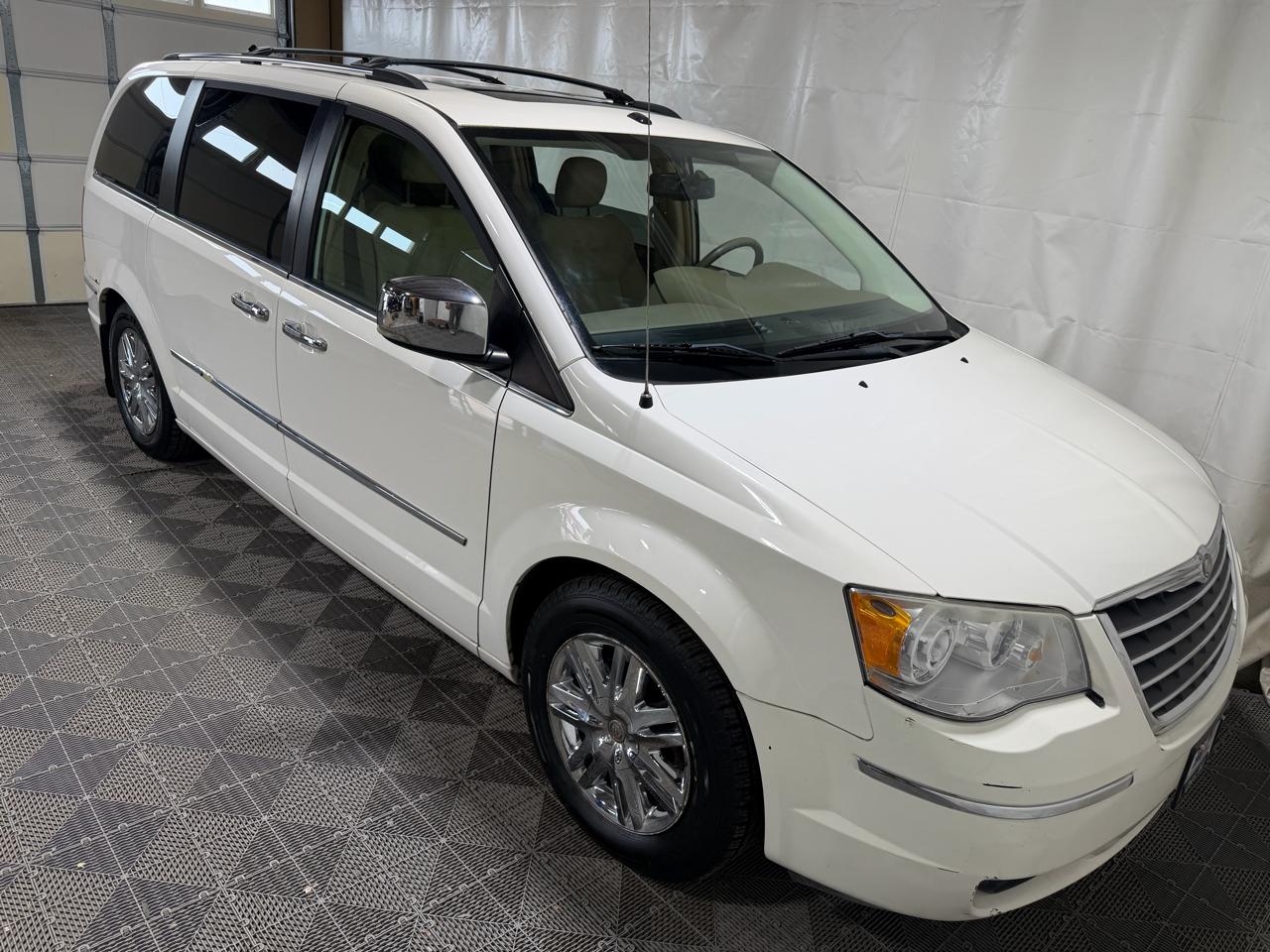 Chrysler Town & Country 4dr Wgn Limited 2008