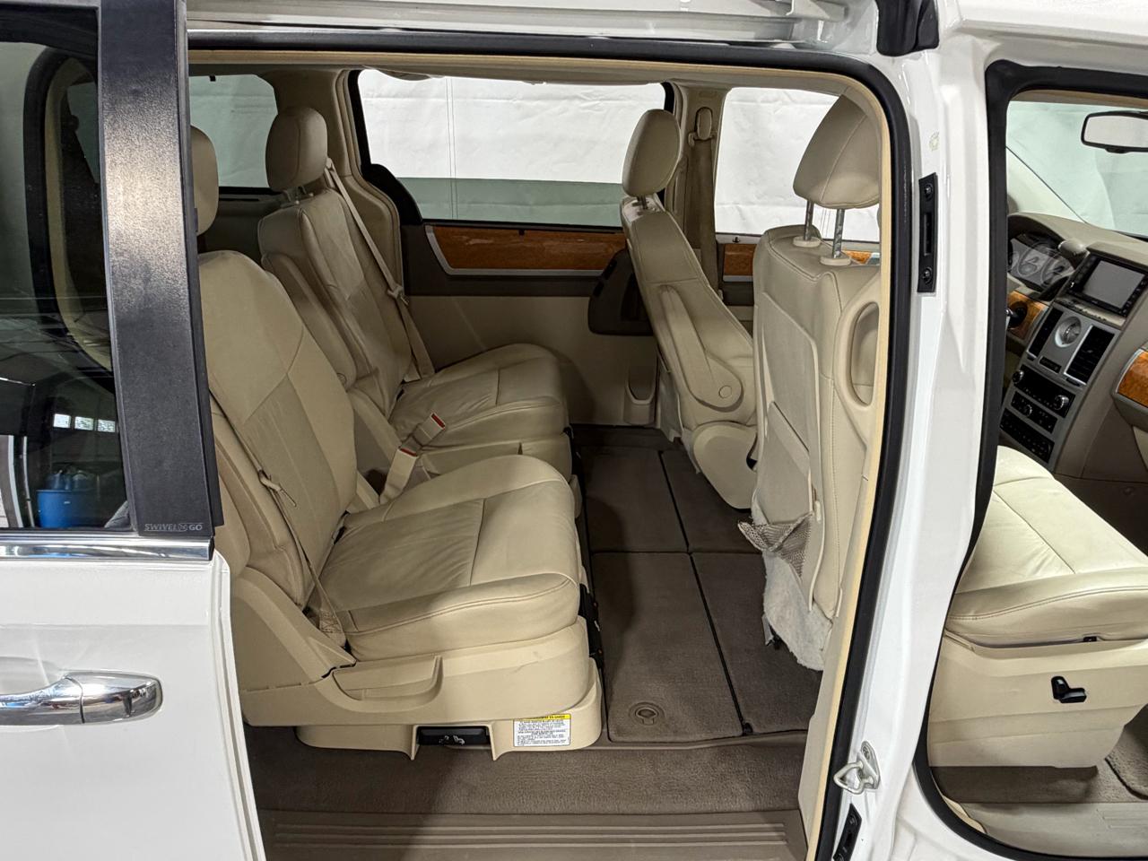 Chrysler Town & Country 4dr Wgn Limited 2008