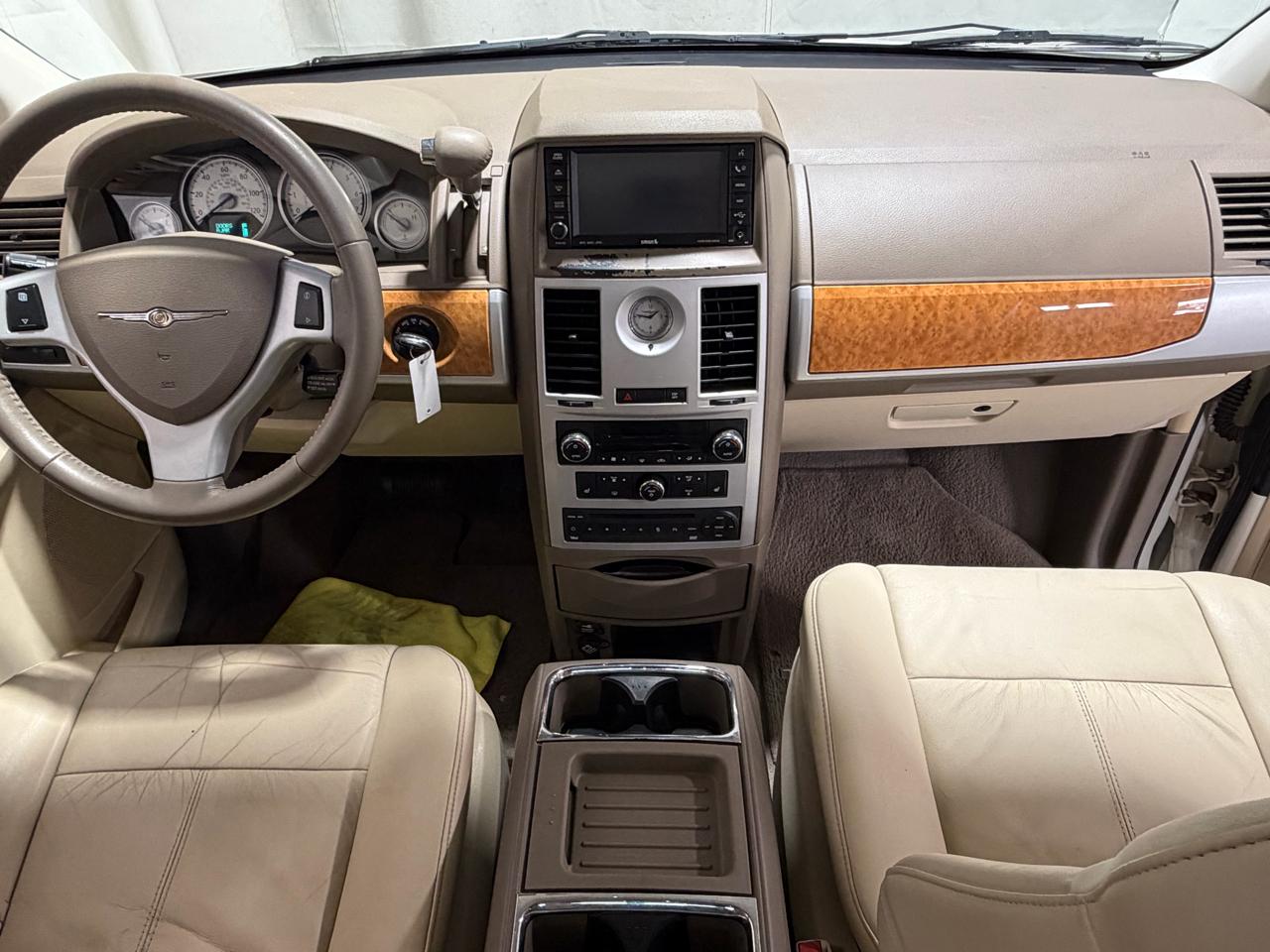 Chrysler Town & Country 4dr Wgn Limited 2008