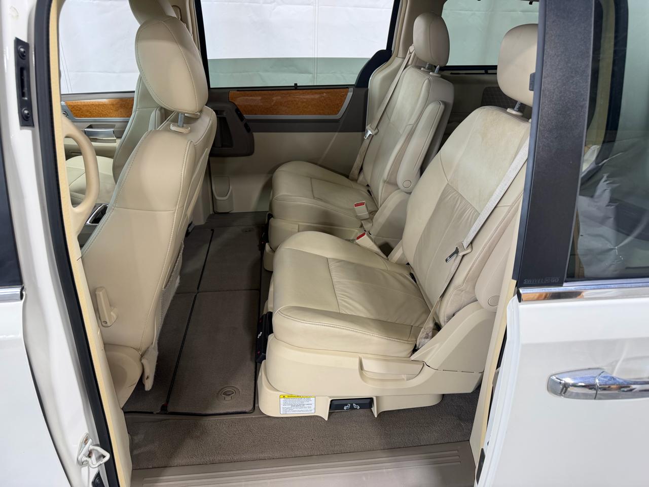 Chrysler Town & Country 4dr Wgn Limited 2008