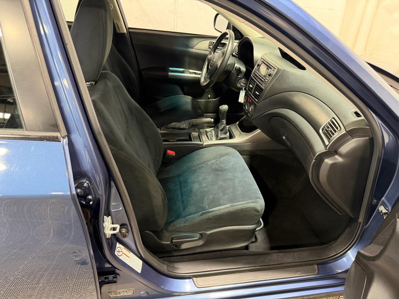 Subaru Impreza Wagon 5dr Man 2.5i Premium w/Pwr Moonroof Value Pkg 2011