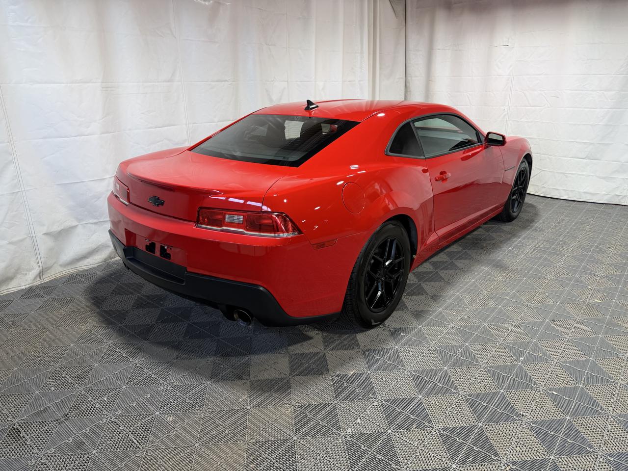 Chevrolet Camaro 2dr Cpe LS w/1LS 2014