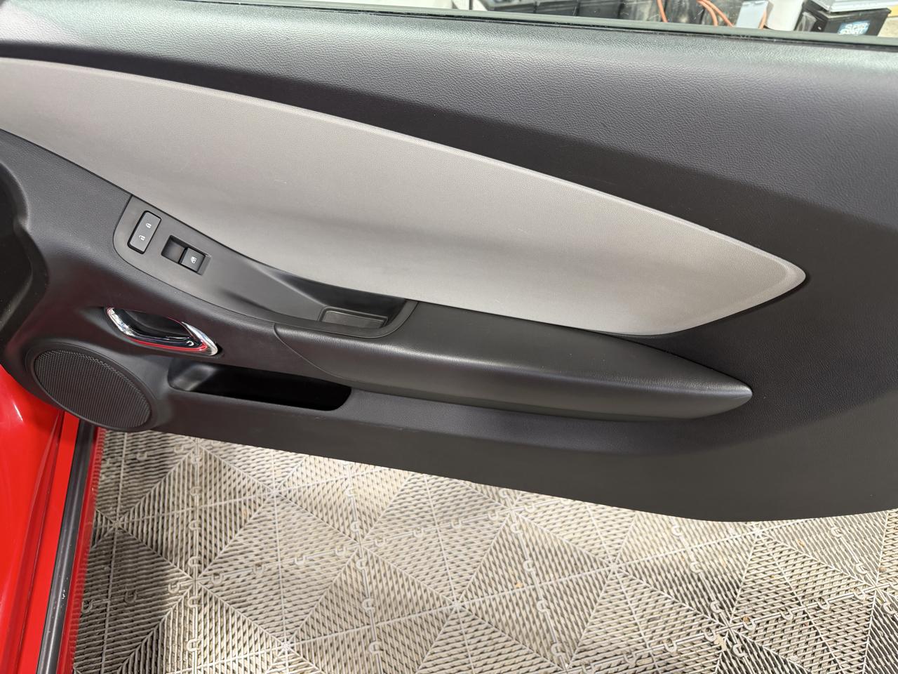 Chevrolet Camaro 2dr Cpe LS w/1LS 2014